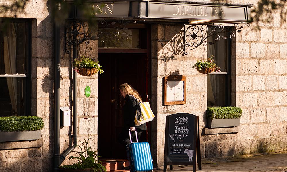 Balmoral Arms Hotell Ballater Eksteriør bilde