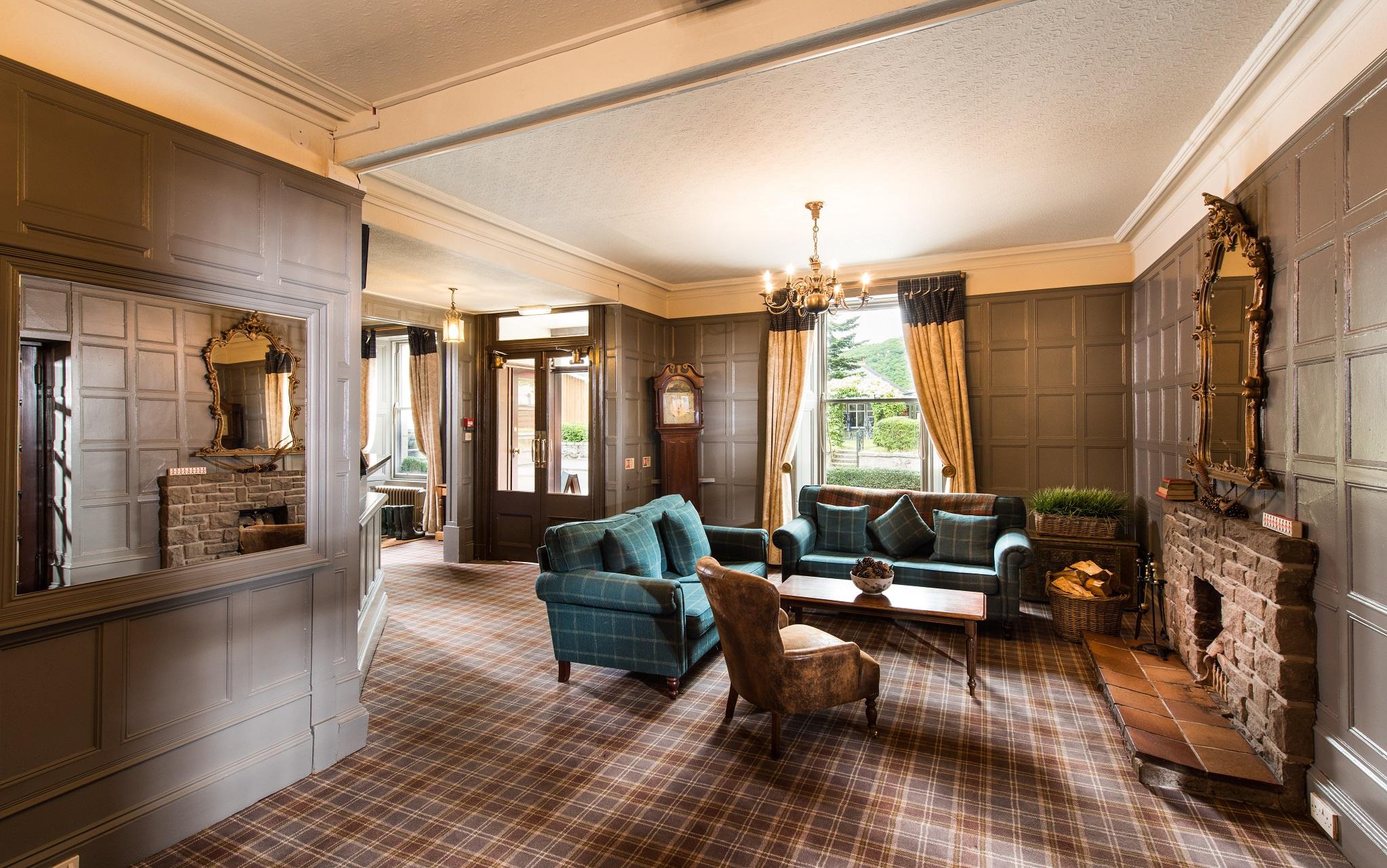 Balmoral Arms Hotell Ballater Eksteriør bilde